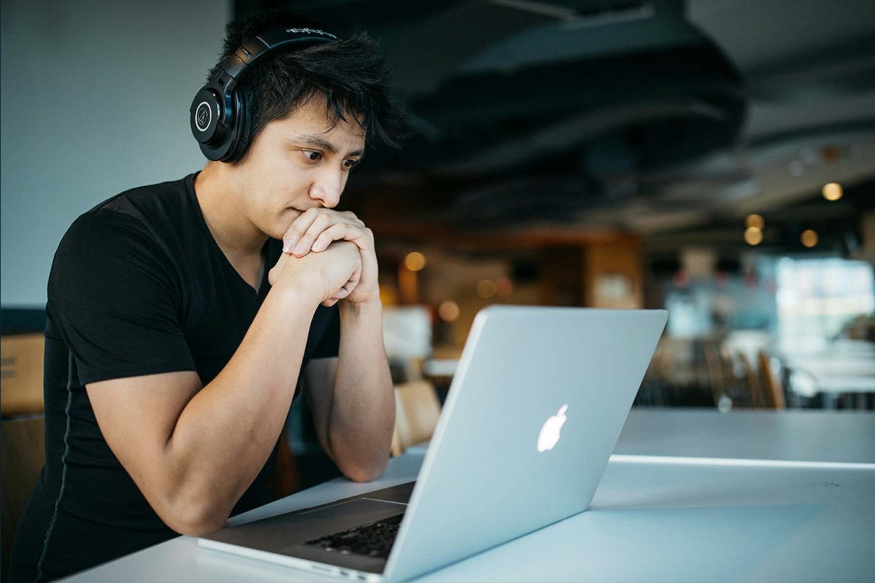 Overcoming Common Challenges in Finance Reporting and Analytics